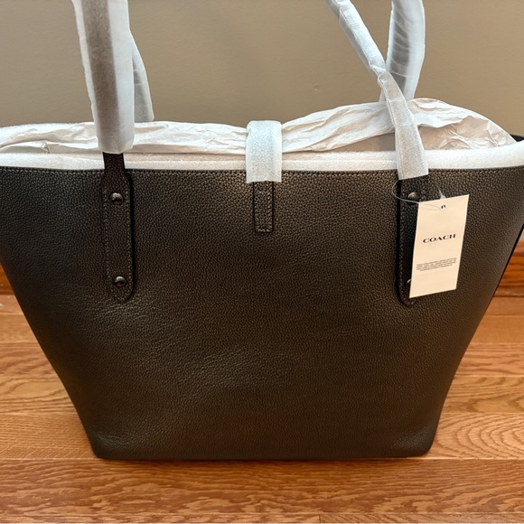 Coach Market Tote - Picture 6 of 9